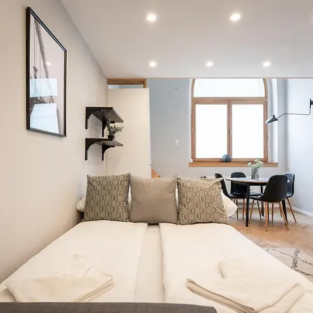 S11 - Stylish Prime,location, By Bqa *